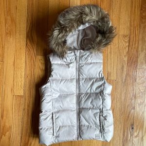 Gap Vest with Detachable Fur Hood and Pockets - Girls Size Large